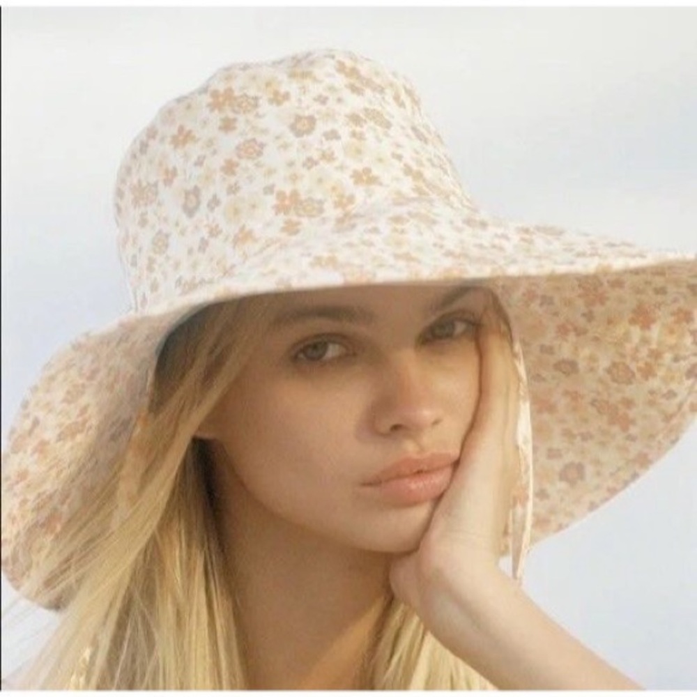 Lack of Color Holiday Bucket Hat